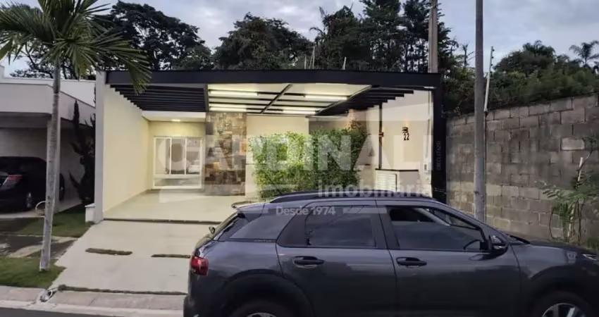 Casa à venda em condomínio fechado em indaiatuba sp com 3 dormitórios sendo 1 suíte.