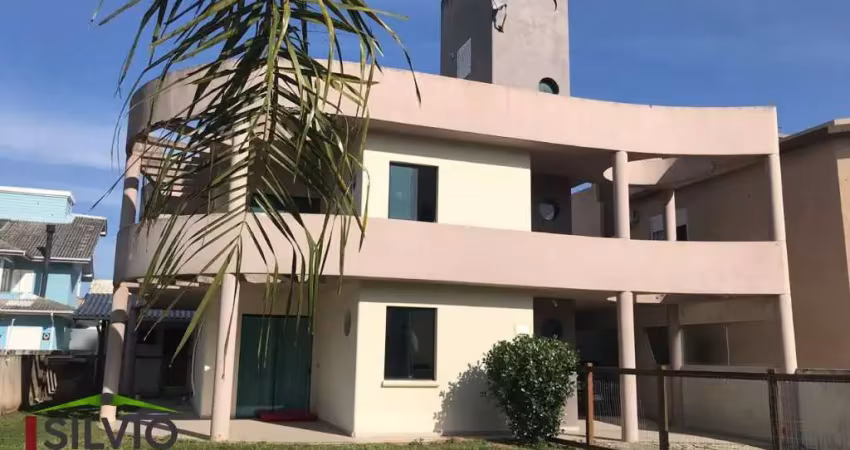 Casa com 4 quartos à venda na Braulio João Cordeiro, 69, Barra da Lagoa, Florianópolis