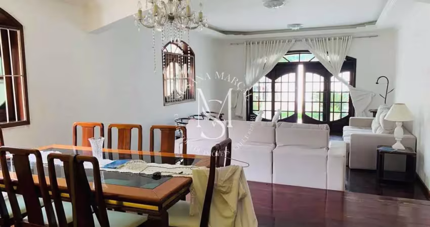 Casa independente e espaçosa no parque das palmeiras – angra dos reis