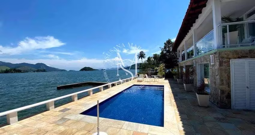 Casa de temporada à beira-mar com píer privativo – angra dos reis | marçal imóveis exclusive