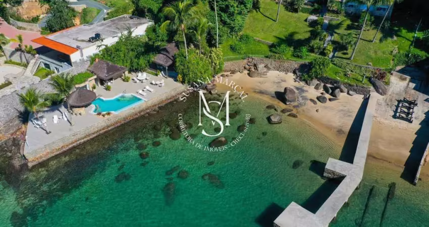 Casa alto padrão com praia privativa - angra dos reis