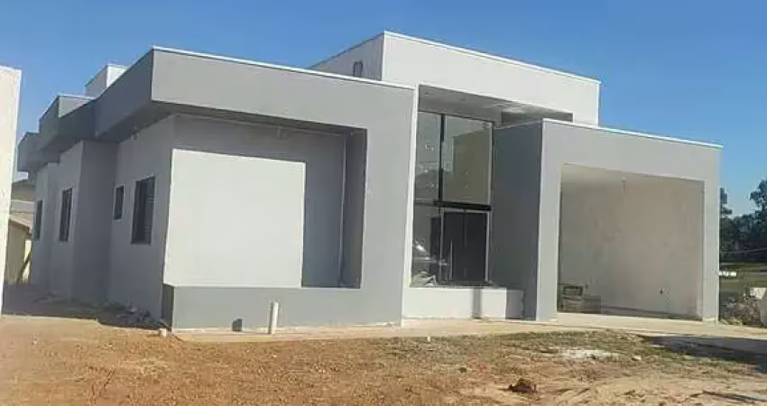 Casa de 4 suítes a venda. condomínio ninho verde 1 r$ 630mil