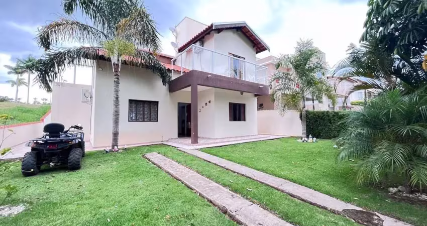 Grande oportunidade! são 4 dormitórios, piscina aquecida, energia solar próximo ao clube r$ 580mil
