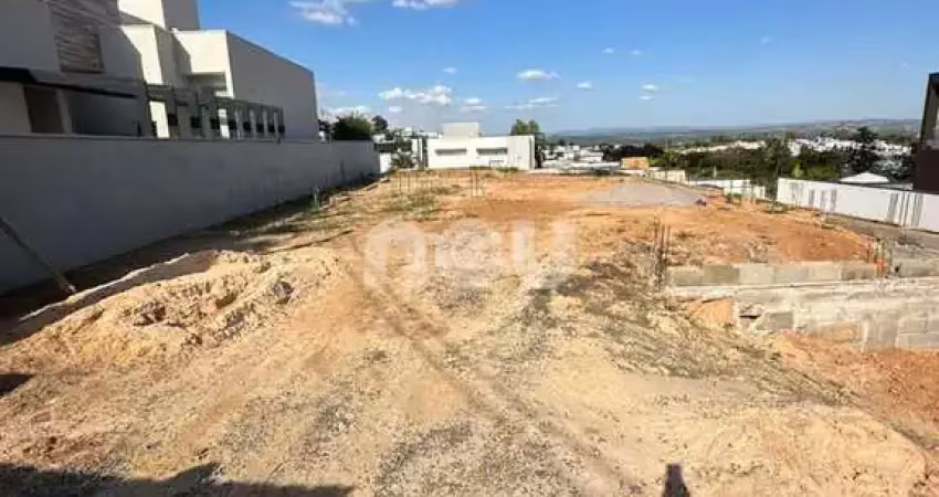Terreno em condomínio fechado à venda jd residencial helvétia park i, indaiatuba