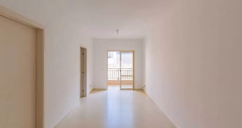 Conforto e segurança esperam por você neste apartamento no centro