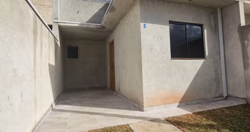 Casa com 2 quartos à venda na Rua Antônio Bertoldi, 181, Campo de Santana, Curitiba
