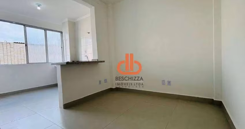 Apartamento um quarto  reformado no coração do gonzaga - duas quadras da praia
