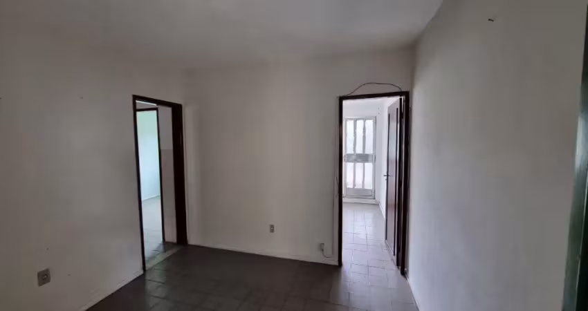 Casa / sobrado na brasilândia com 2 quartos perto do antigo clube tamoio