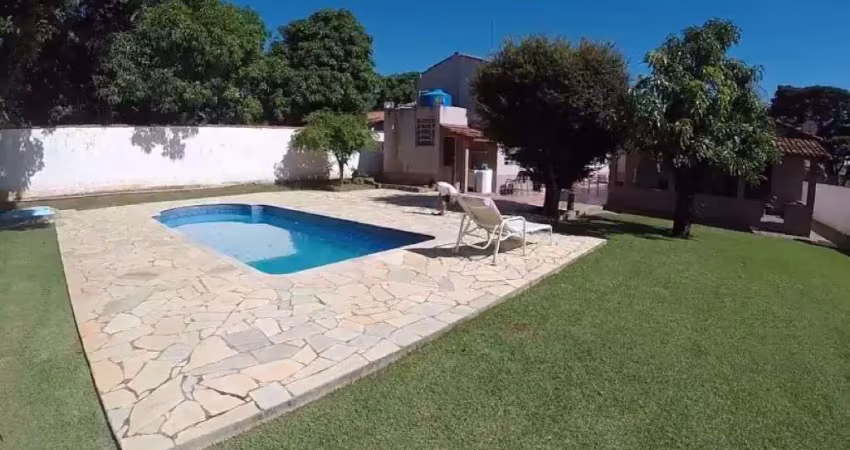 2 casas  venda 4 dorm ( 2 suites ) cond. zuleika jabour em salto - sp