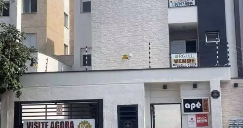 **cobertura no parque vitória** 03 dormitórios sendo 01 suíte, com quintal amplo e vaga de garagem, á partir de: