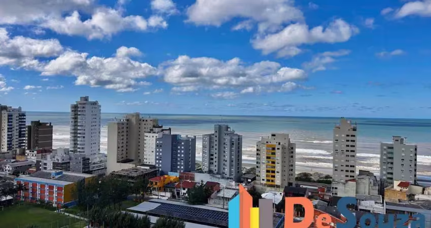 Se encante com o nascer do  sol e uma vista para o mar todos os dias.