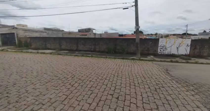 Terreno à venda na Rua Vinte e Quatro de Outubro, 2054, Vila Roma, Salto