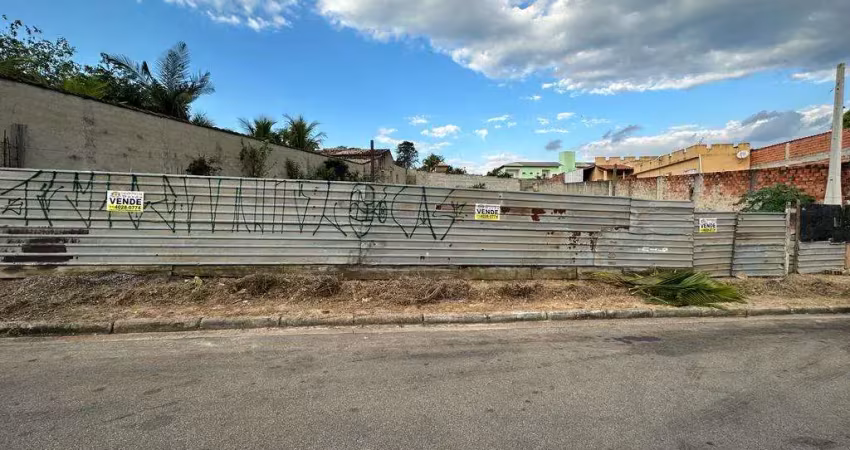Terreno à venda na Rua Vaticano, Jardim Saltense, Salto