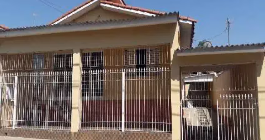 Casa com 3 quartos à venda na Rua Marechal Deodoro, 1441, Vila Nova, Salto