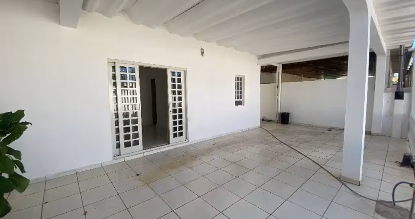 Casa com 3 quartos à venda no Coophamil, Cuiabá 