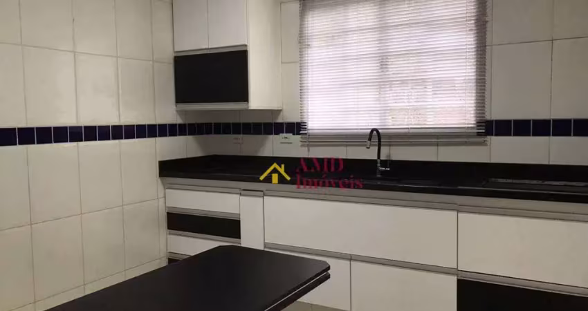 Linda casa para venda em condomínio fechado com 2 dormitórios e 2 banheiros