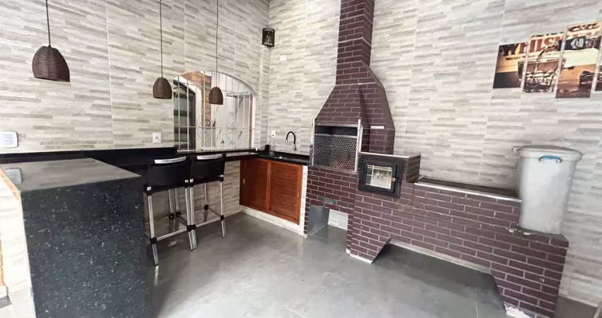 Excelente casa na estufa 1 com total de 4 dormitórios