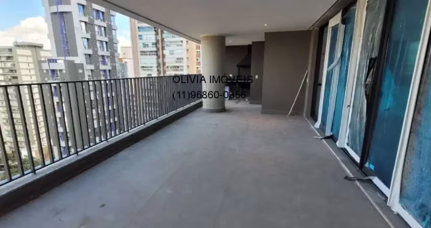 Apartamento a venda com 151mts, 2 suítes, 2 vagas, terraço com churrasqueira em Pinheiros