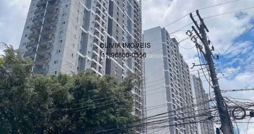 Apartamento a venda com 55mts, 3 dormitórios, 1 wc, terraço e 1 vaga de carro na Lapa.
