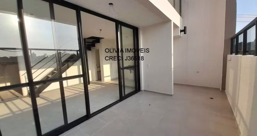 Casa de Condomínio a venda com 68mts, 2 suítes, terraço, 1 vaga, com depósito a 300m do metrô Saúde.
