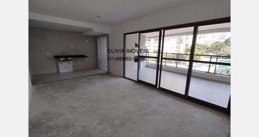 Apartamento com 177mts, 4 suítes, 3 vagas na  Vila Mariana  a 700m do Parque da Aclimação em SP