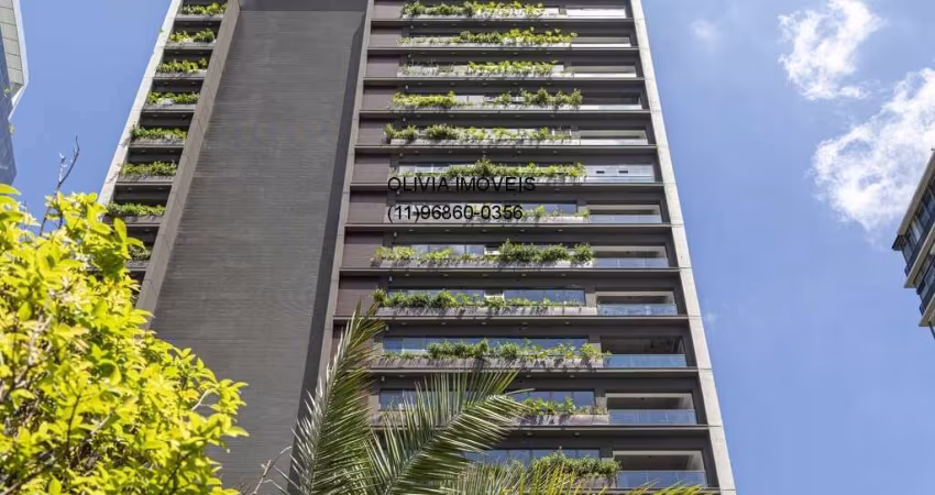 Apartamento alto padrão, 226Mts 3 suítes, Elevador privativo, Jardim Vertical, Terraço Gourmet, 3 Vagas, ao lado da Faria Lima, Itaim Bibi, SP.