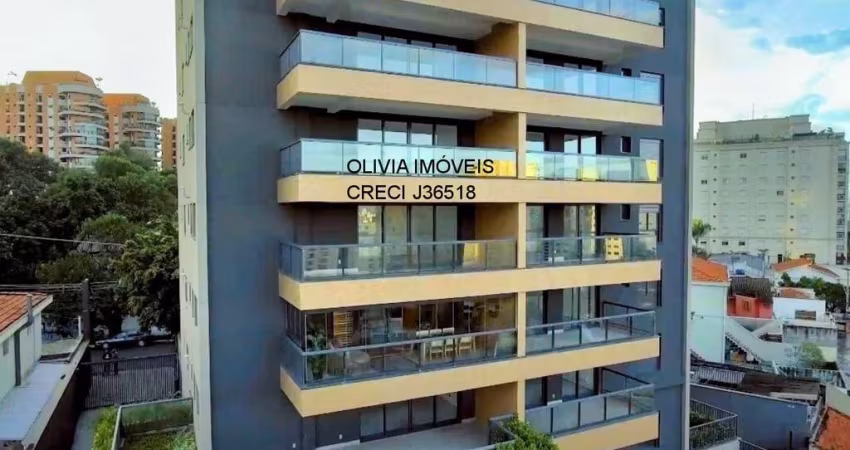 Apartamento com 103mts, 3 dormitórios, 1 suíte, terraço gourmet, 2 vagas no Alto da Lapa a 5 min da Padaria Dona Deôla