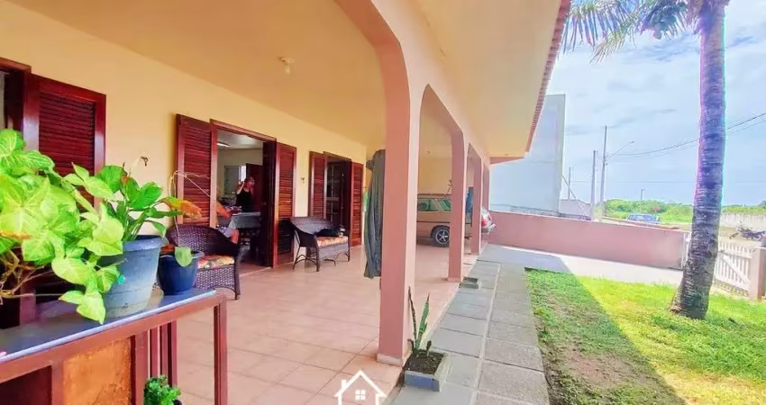 Casa com 4 quartos à venda na Praia de Leste, Pontal do Paraná 