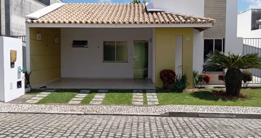 Linda casa n condominio vila das palmeiras - sim com 3 quqrtos com armários.