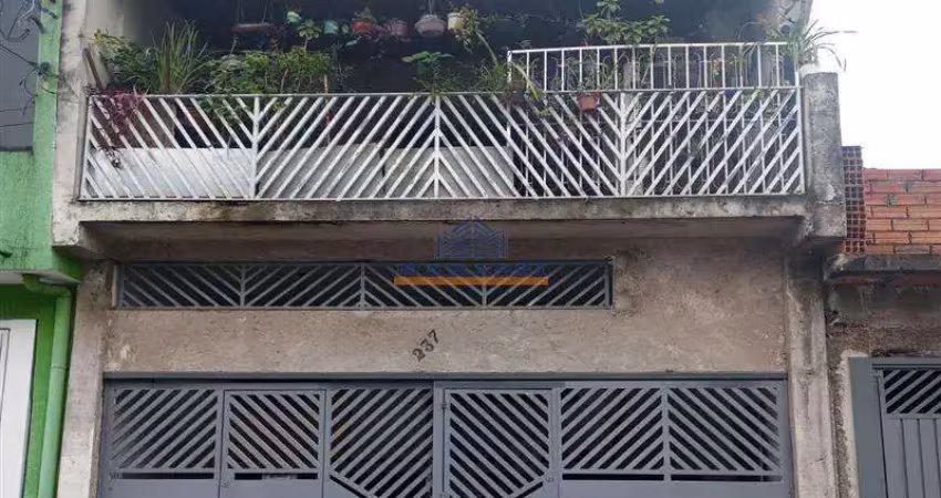 Casa com 11 quartos à venda na Rua Serra de Itabaiana, Parque Santa Madalena, São Paulo