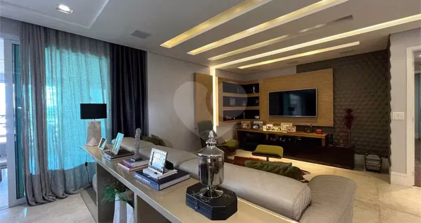 Oportunidade única! apartamento mobiliado à venda na melhor rua de santa teresinha – 205m², 3 suítes, 4 vagas, varanda gourmet