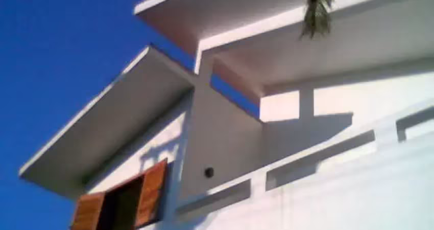 Casa com piscina 4x8m individual em condominio de alto padrão-4 suites 5 vagas