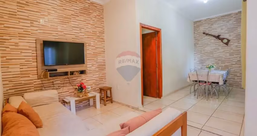 Casa à venda com 3 quartos, sendo 1 suíte com closet