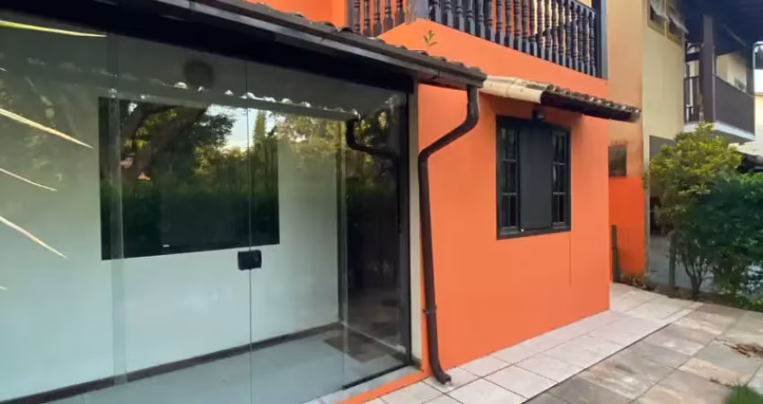 Alugo casa em pendotiba niteroi com 3 quartos sendo 2 suites