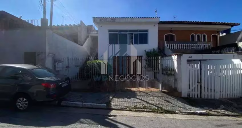Casa com 3 quartos para alugar na Rua Quartel de São João, 52, Vila Buenos Aires, São Paulo