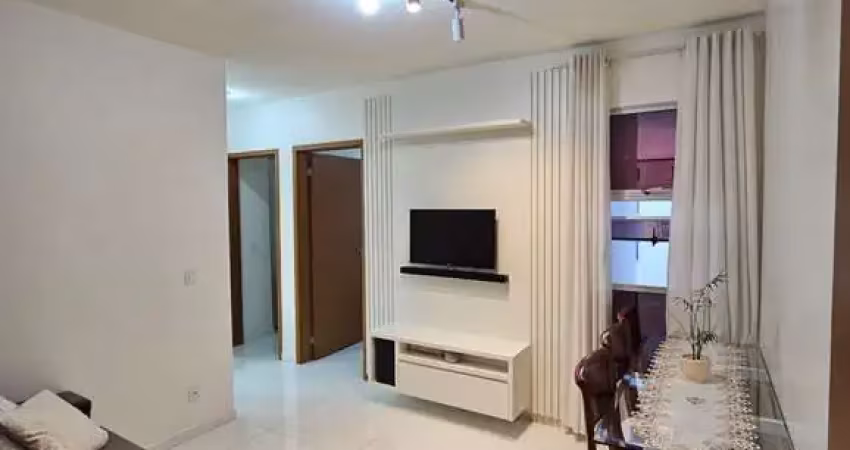 Apartamento 2 quartos com cozinha montada em armários