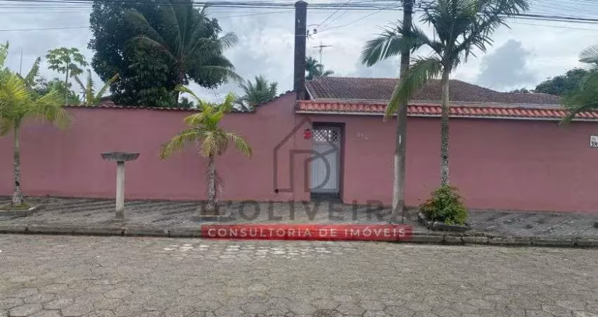 Casa com piscina e área gourmet à venda no balneário oásis - peruíbe - sp