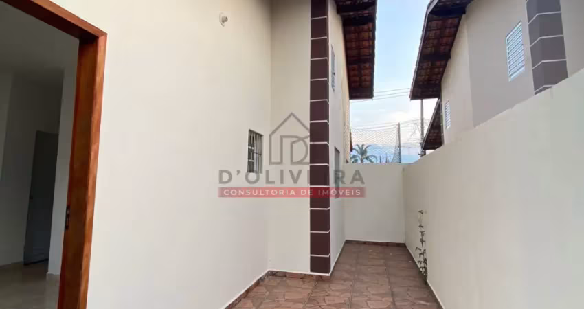 Casa térrea geminada a venda no bairro caraguava - peruíbe - sp