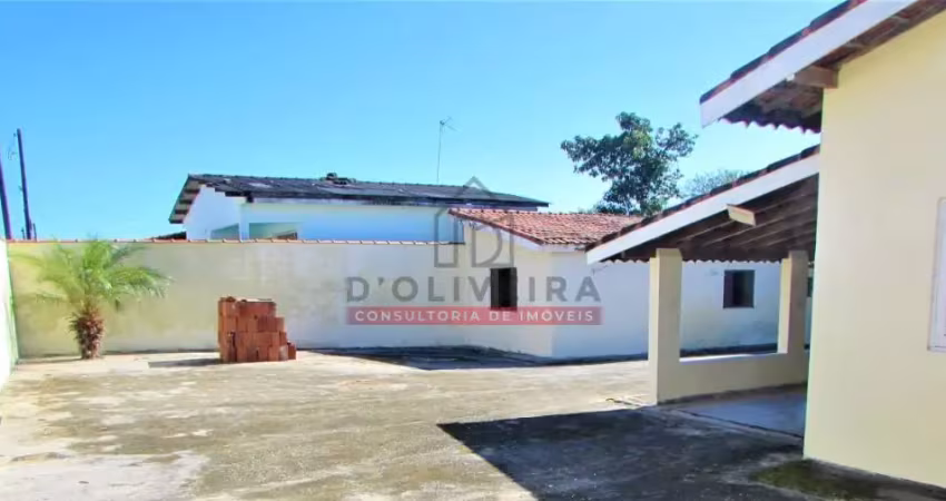 Casa ampla à venda no bairro jardim itatins - peruíbe - sp---