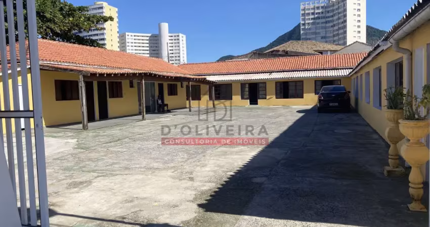 Oportunidade de renda em peruíbe - pousada com 18 quartos a 100 metros da praia