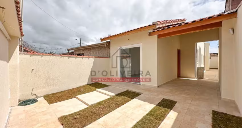 Casa moderna com quintal no são joão batista ii - peruíbe - sp