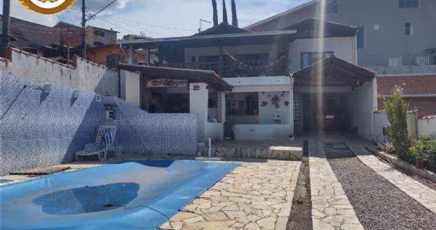 Casa para venda em são roque, vila mike, 3 dormitórios, 1 suíte, 5 banheiros, 6 vagas