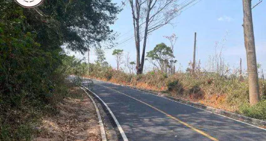 Casa à venda na Avenida Antonio Pannellini, Taboão, São Roque