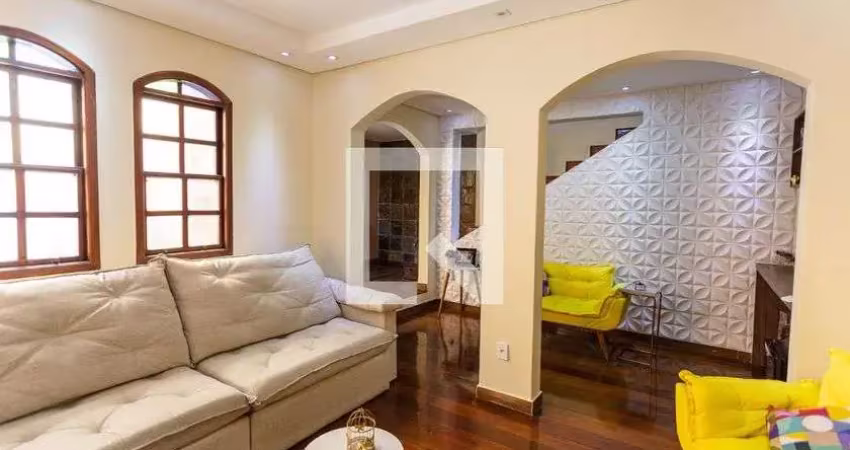 Casa para aluguel - santa efigênia, 8 quartos,  269 m² - belo horizonte