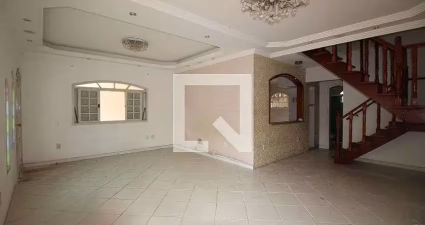 Casa / sobrado em condomínio para aluguel - taquara, 5 quartos,  240 m² - rio de janeiro