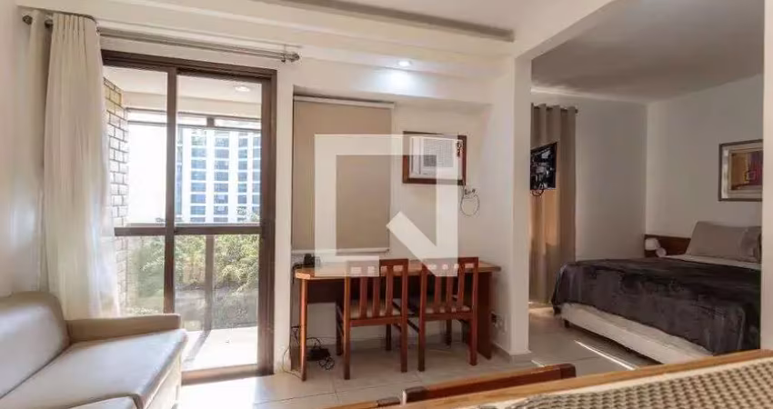 Kitnet / stúdio para aluguel - moema, 1 quarto,  91 m² - são paulo
