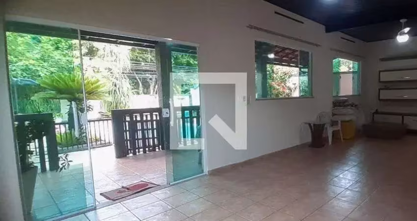 Casa / sobrado em condomínio para aluguel - taquara, 3 quartos,  300 m² - rio de janeiro