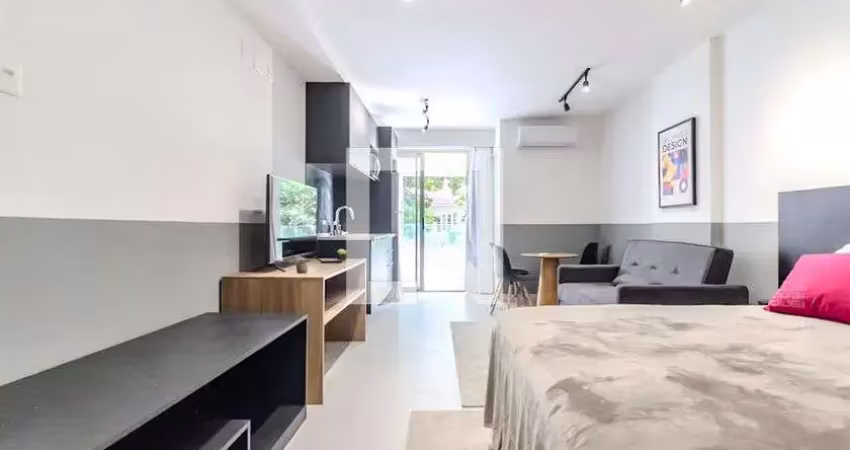 Kitnet / stúdio para aluguel - leblon, 1 quarto,  45 m² - rio de janeiro