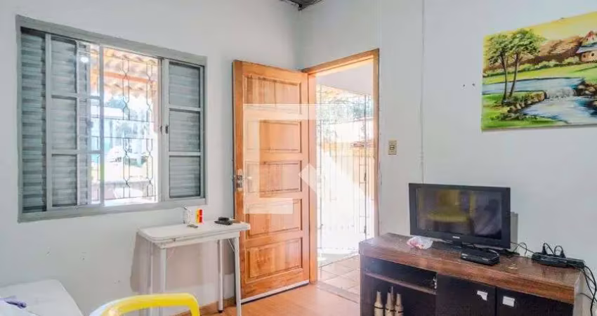 Casa para aluguel - nonoai, 1 quarto,  1000 m² - porto alegre