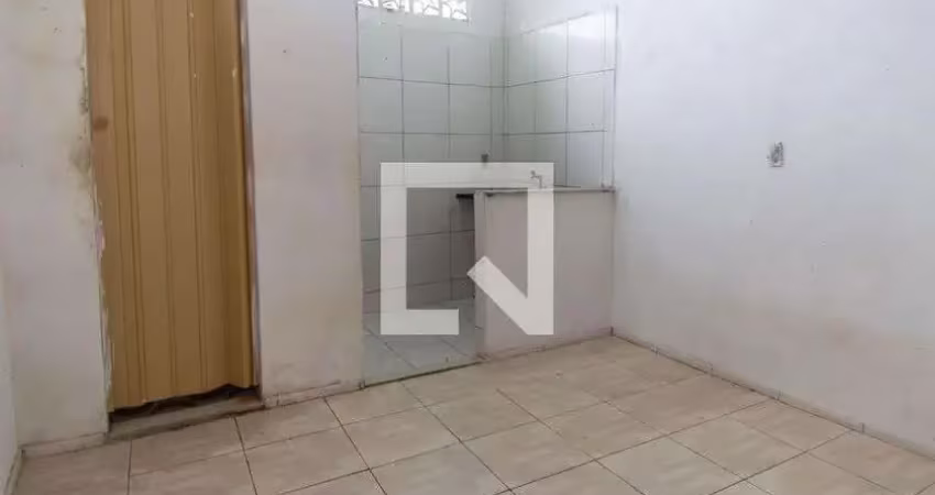 Casa para aluguel - cabula, 1 quarto,  32 m² - salvador